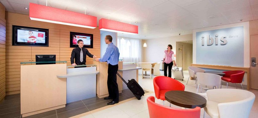 ibis Senlis