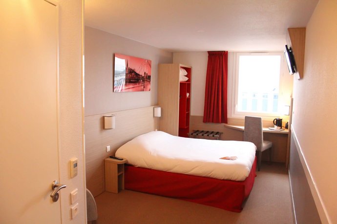 B&B HOTEL Lyon Aeroport Saint-Quentin-Fallavier