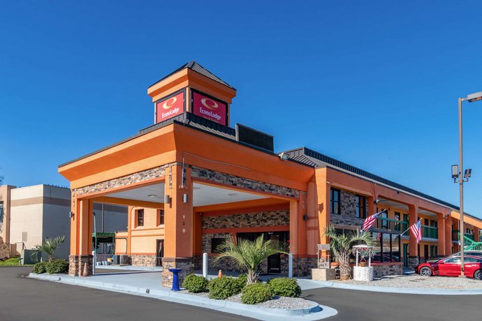 Econo Lodge Inn & Suites Macon Macon
