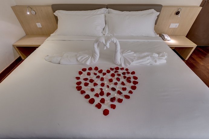 Rocana Hotel