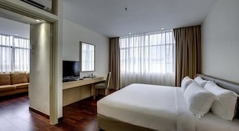 Rocana Hotel