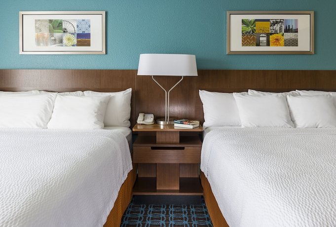 Fairfield Inn & Suites by Marriott Dayton South