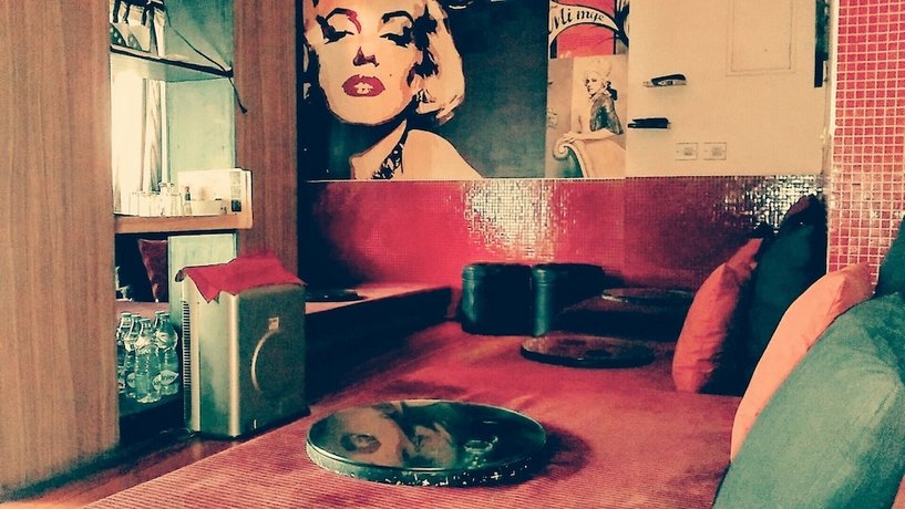 Hotel Metropole