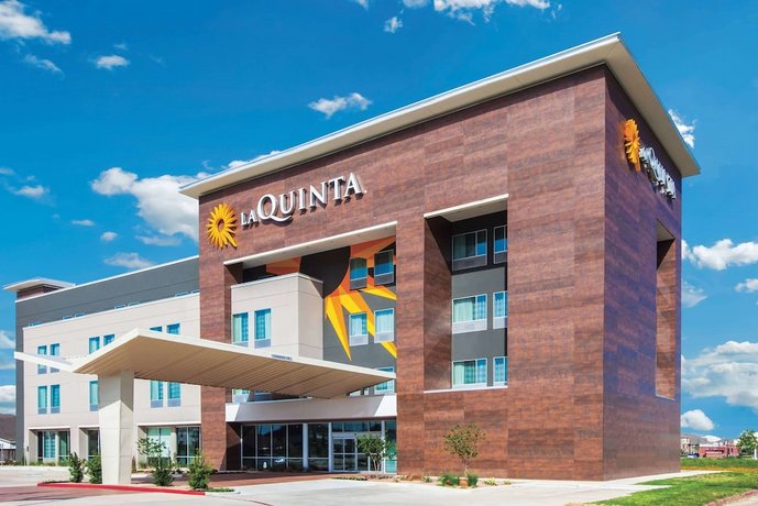 La Quinta by Wyndham Houston Cypress