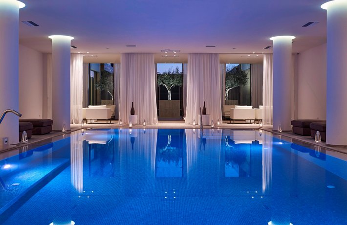 Pelagos Suites Hotel & Spa