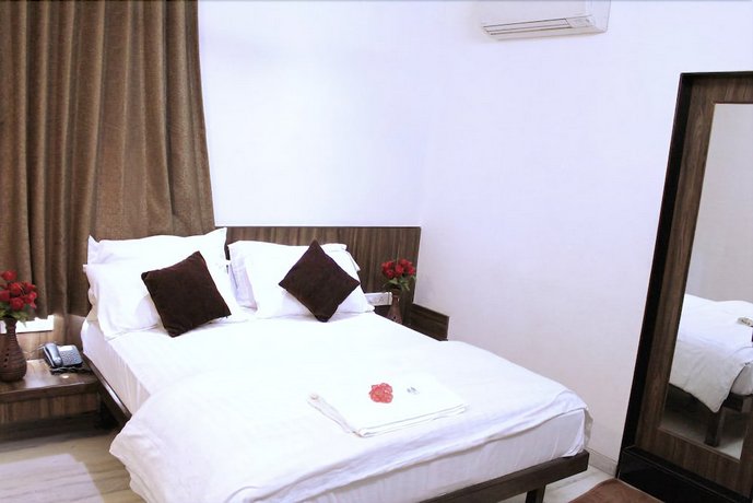 Hotel Grand Ambience