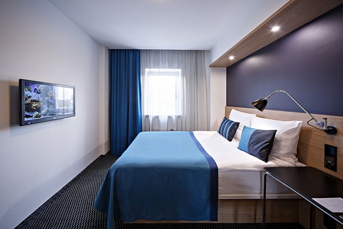 BonHotel