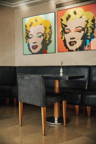 Bar_Restaurant
