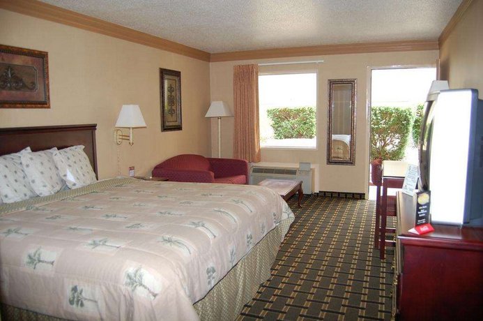 Executive Inn And Suites Springdale Compare Deals