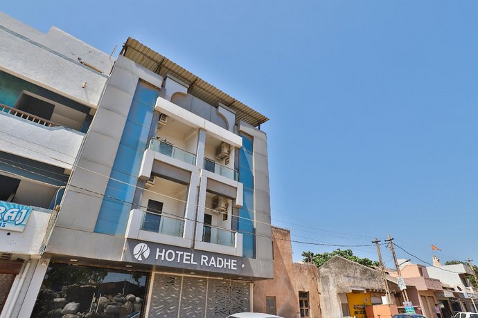 Hotel Radhe