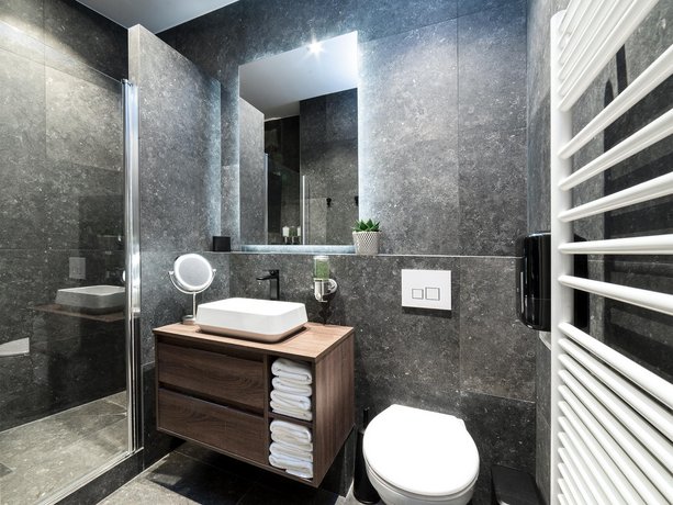 Exclusive Loft in Le Marais with AC