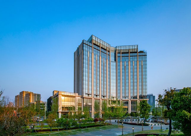 New World Guiyang Hotel