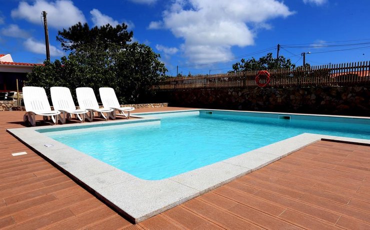 Sagres Sun Stay - Surf Camp & Hostel