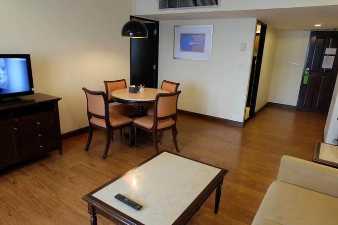 Omni Tower Sukhumvit Nana By Compass Hospitality