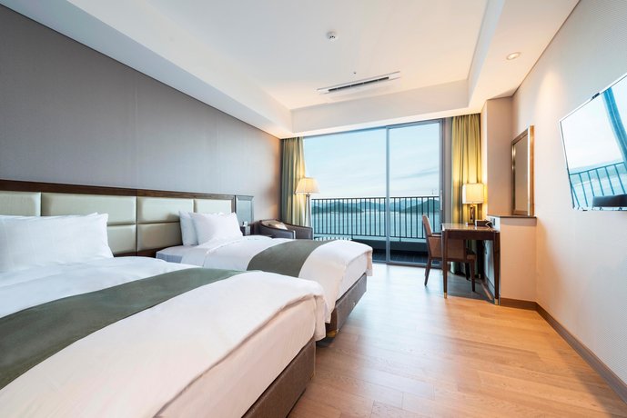 Stanford Hotel & Resort Tongyeong