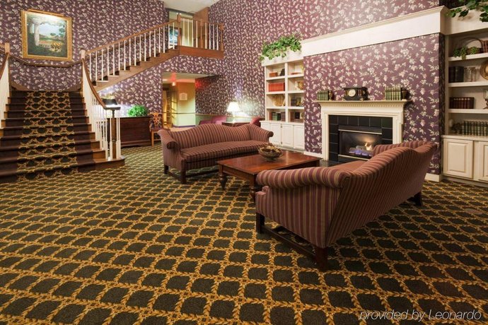 Holiday Inn Express Hotel Suites Oshkosh State Route 41