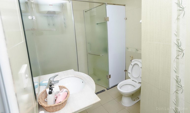 Donia's Green Cozy 3br City Center Condo @ba Dinh District