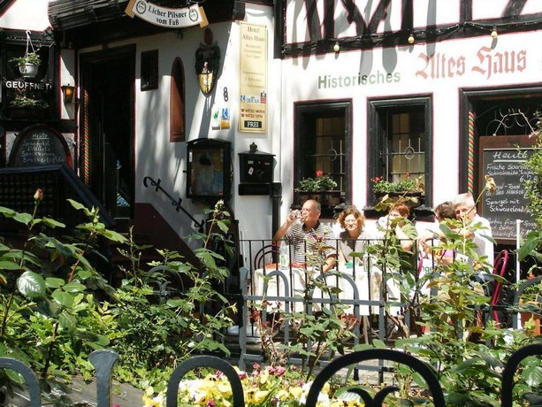 Altes Haus Rudesheim Am Rhein Compare Deals