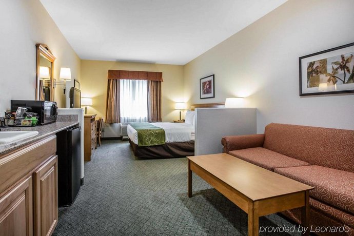 Comfort Suites Marysville Compare Deals