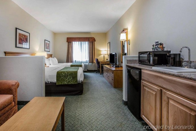 Comfort Suites Marysville Compare Deals