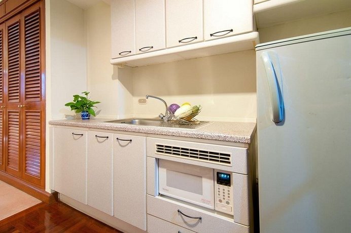 Omni Tower Sukhumvit Nana By Compass Hospitality