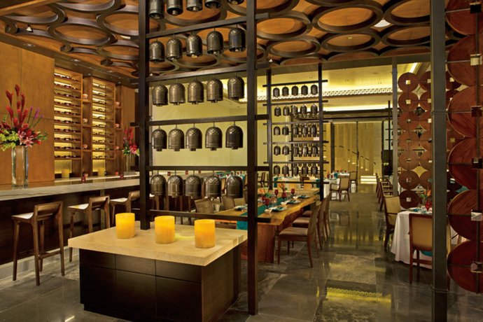 Bar_Restaurant