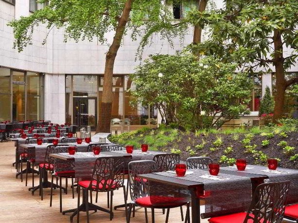 Bar_Restaurant