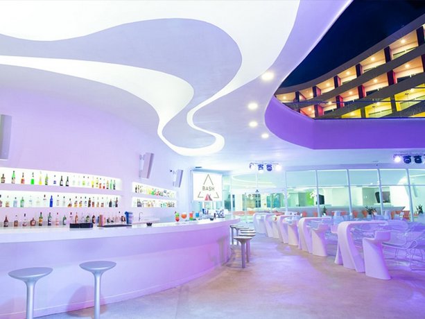 Bar_Restaurant