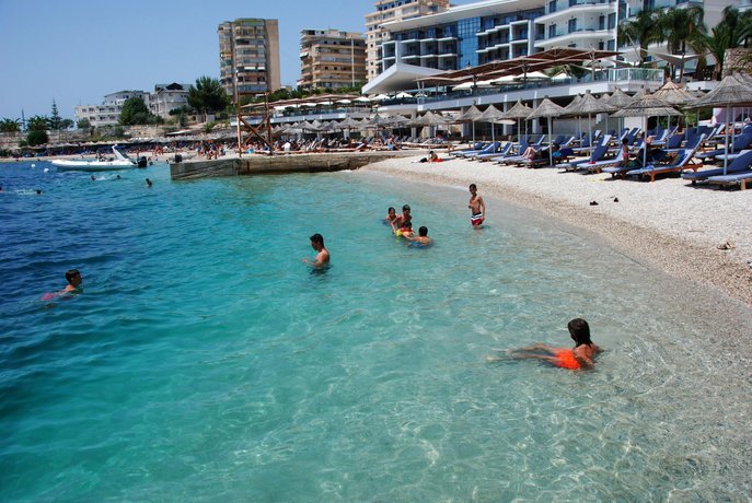 Vila Era Beach