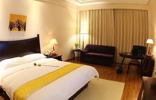 Crystal Hotel Huizhou