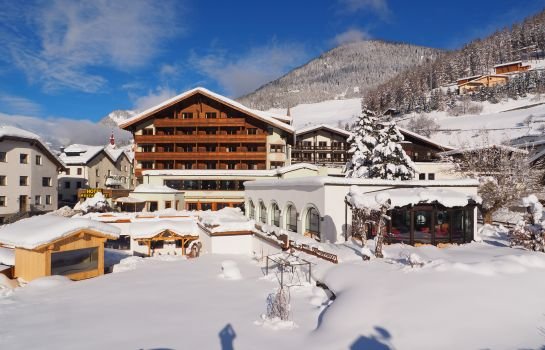 Beauty & Sporthotel Tirolerhof Nauders Austria thumbnail
