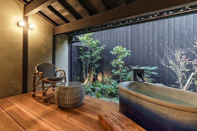 Kiraku Kyoto Nishi Rokkaku Fukune