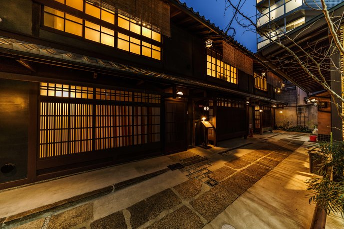 Kiraku Kyoto Nishi Rokkaku Fukune