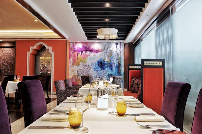 Dusit Thani Abu Dhabi