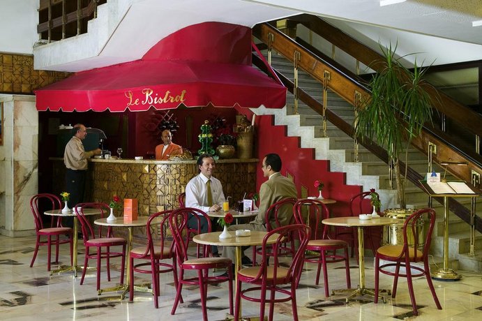 Aracan Eatabe Luxor Hotel