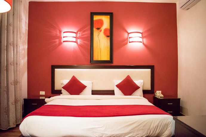 Al Murjan Palace Hotel