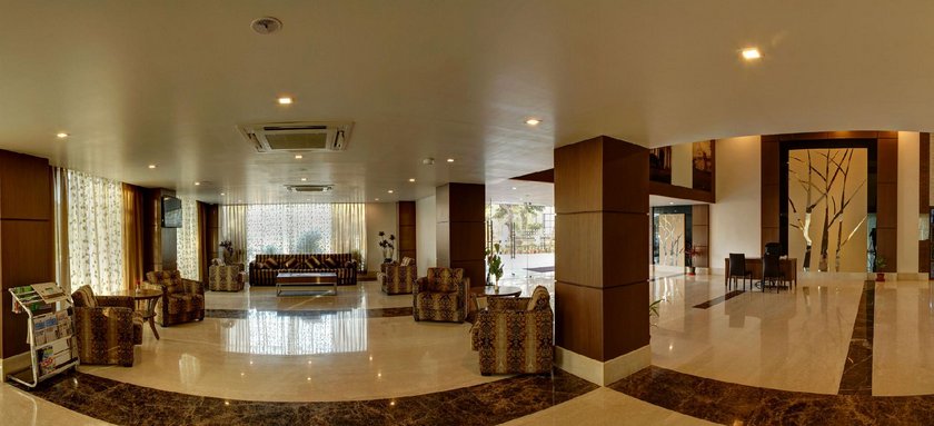 OYO 642 The Atrium Boutique Hotel