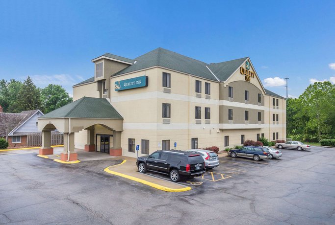 Quality Inn I-70 Near Kansas Speedway