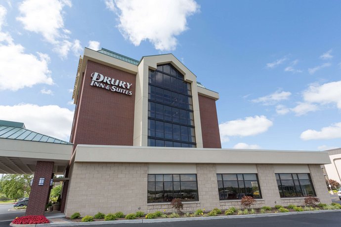 Drury Inn & Suites Southwest - St Louis