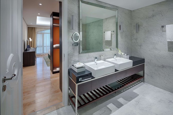 Sherwood Suites Ho Chi Minh City