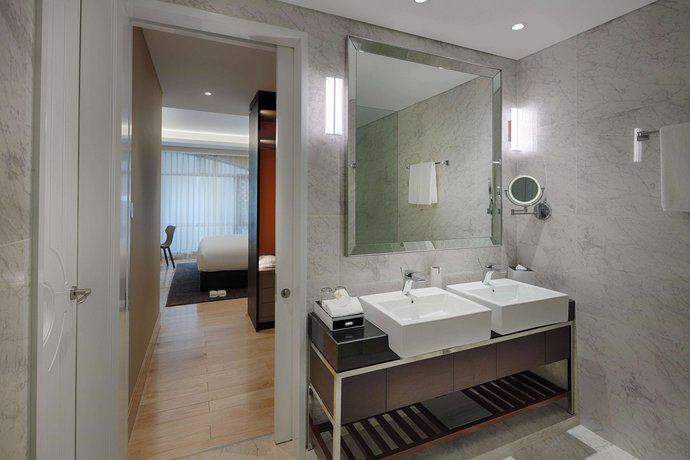Sherwood Suites Ho Chi Minh City