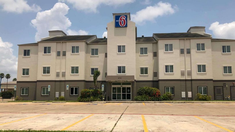 Motel 6 Pharr