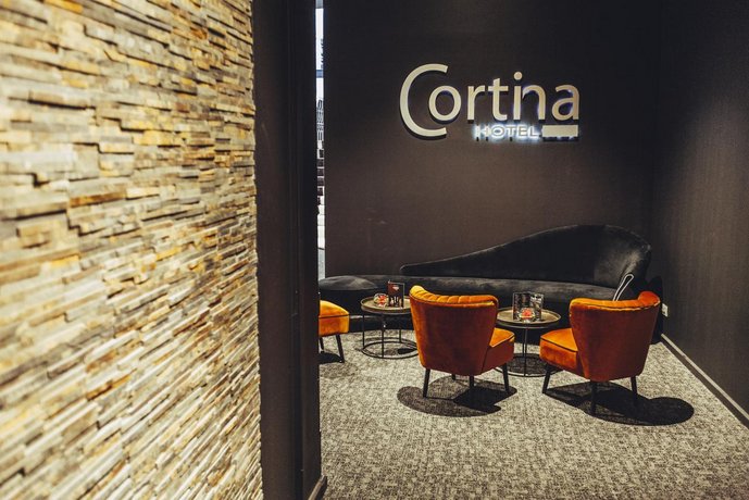 Hotel Cortina Wevelgem Kortrijk-Wevelgem International Airport Belgium thumbnail