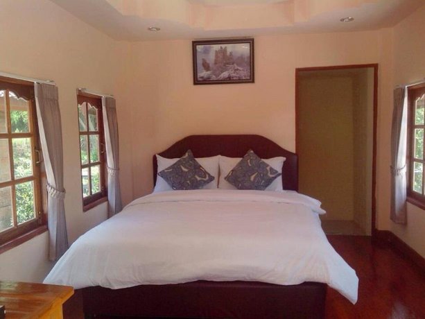 Rommai Resort Sakon Nakorn