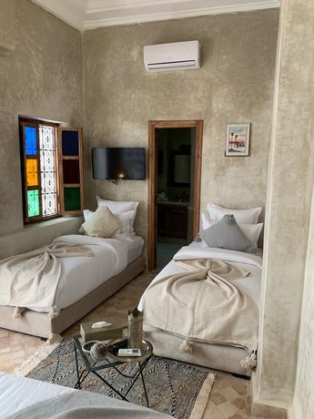 Riad Abaka by Ghali