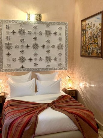 Riad Abaka by Ghali