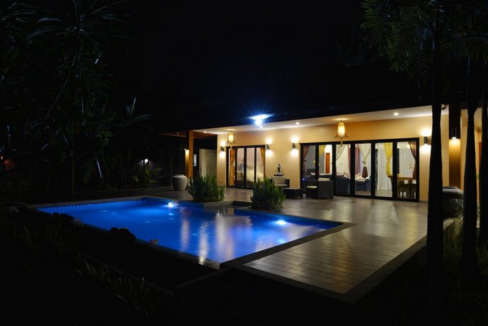 The Eight Green Pool Villa