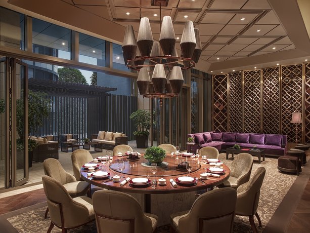 New World Guiyang Hotel
