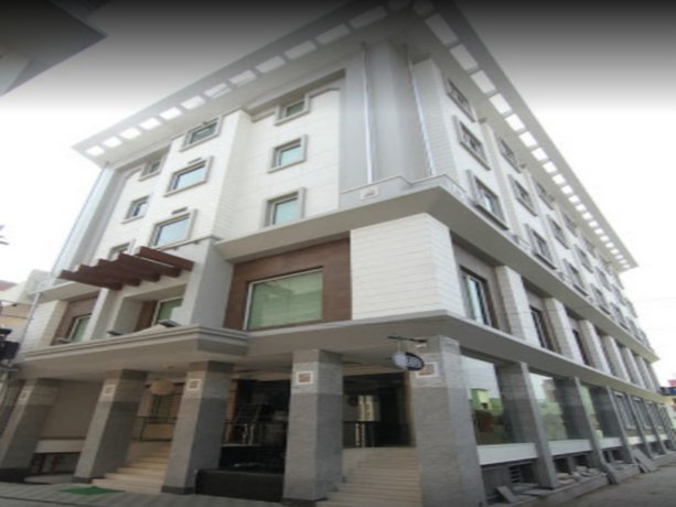 Hotel Costa River