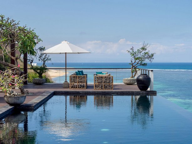 Grand Cliff Nusa Dua - an elite haven